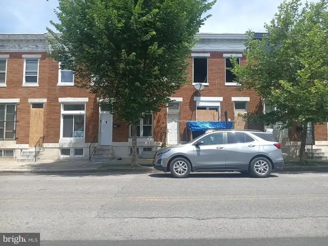 2414 E Oliver St, Baltimore