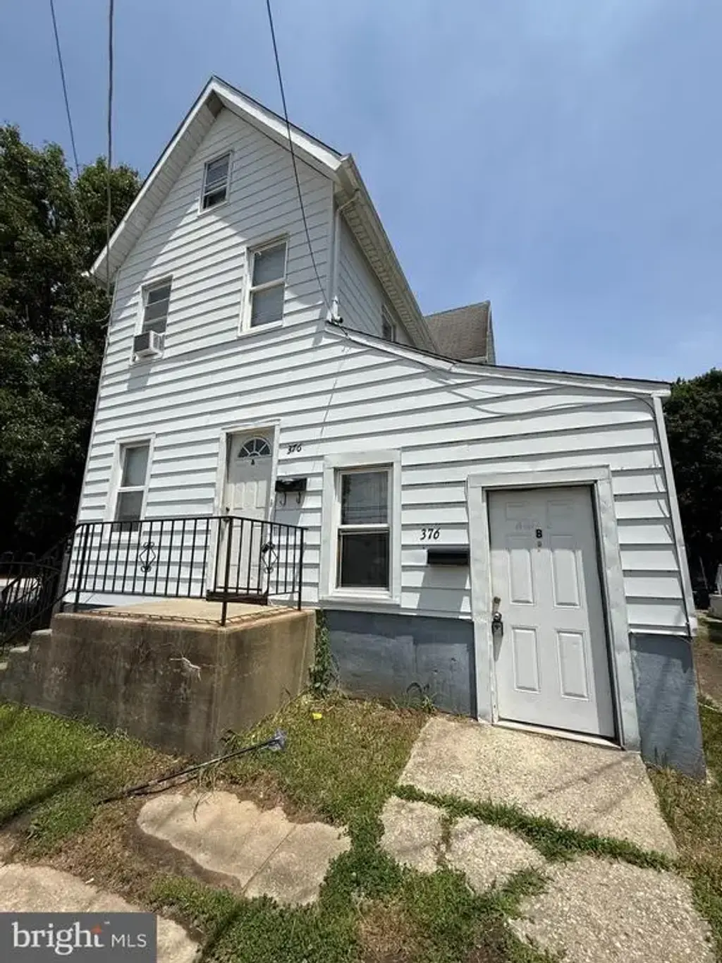 376 E Broadway, SALEM