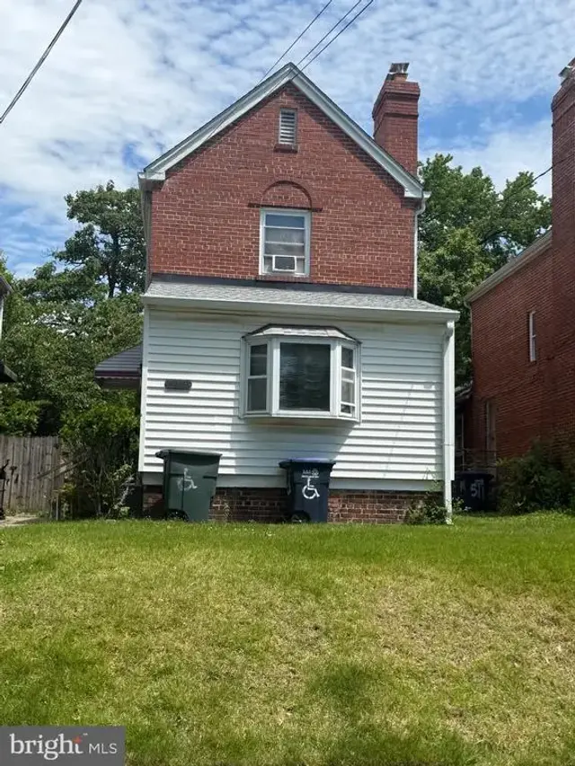 513 Fern Pl Nw, Washington