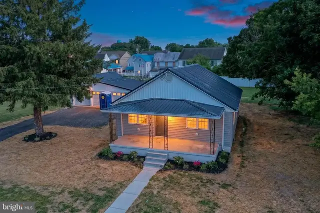 10 Lowber St, Frederica