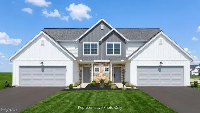 7481 Saint Patrick Ct, Abbottstown
