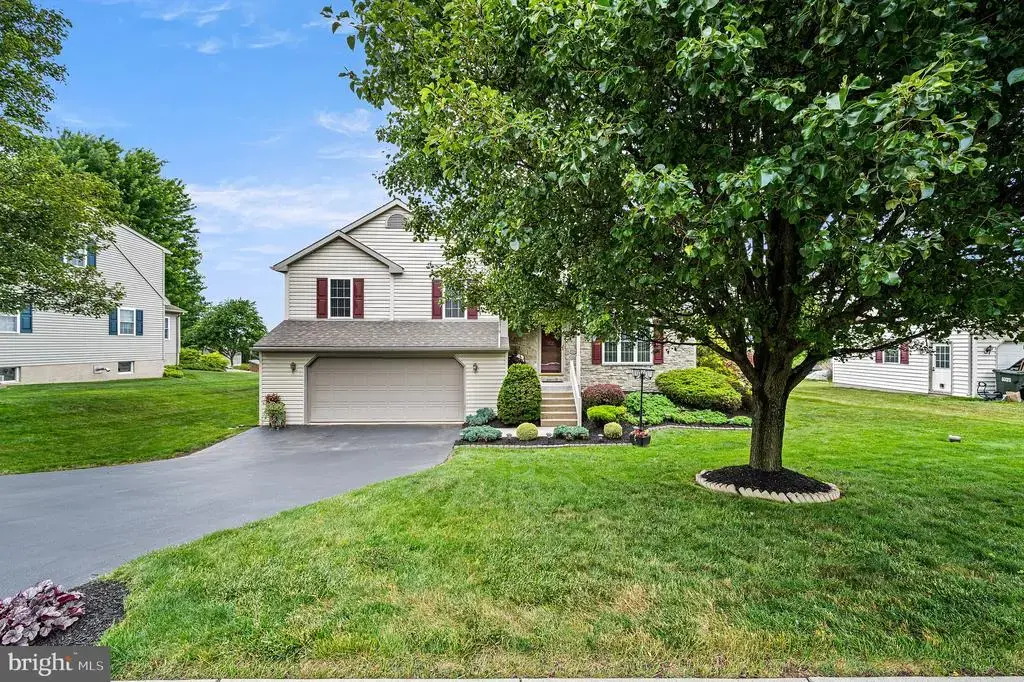 349 Farm View Dr., EAST EARL