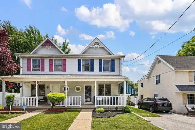 216 E Market St, Wilmington