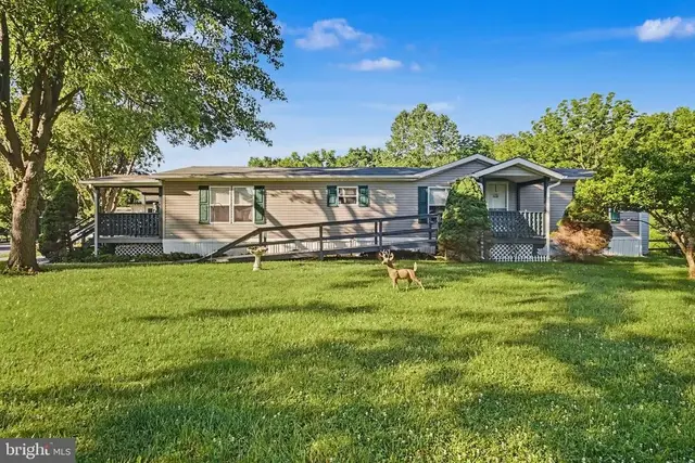 121 Lassiter Cir, Finksburg