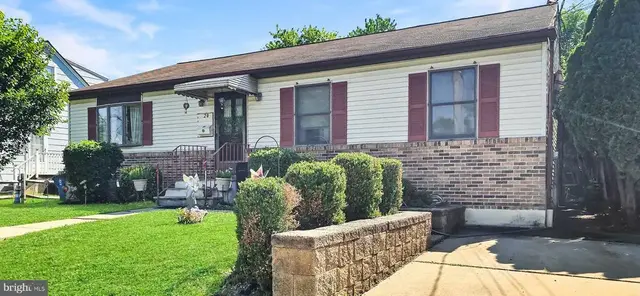 20 Poplar Ave, Wilmington