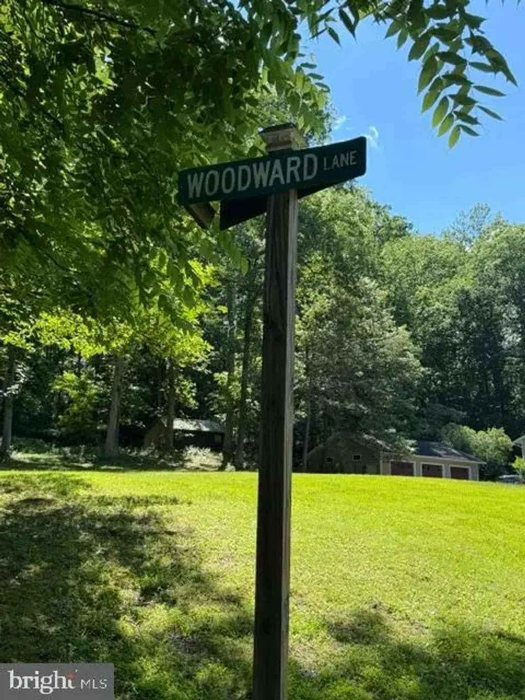 916 Woodward Ln, CROWNSVILLE
