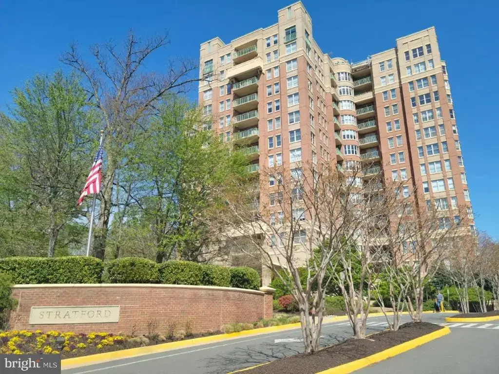 11776 Stratford House Pl #1303, RESTON