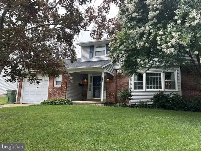217 Vassar Dr, Newark