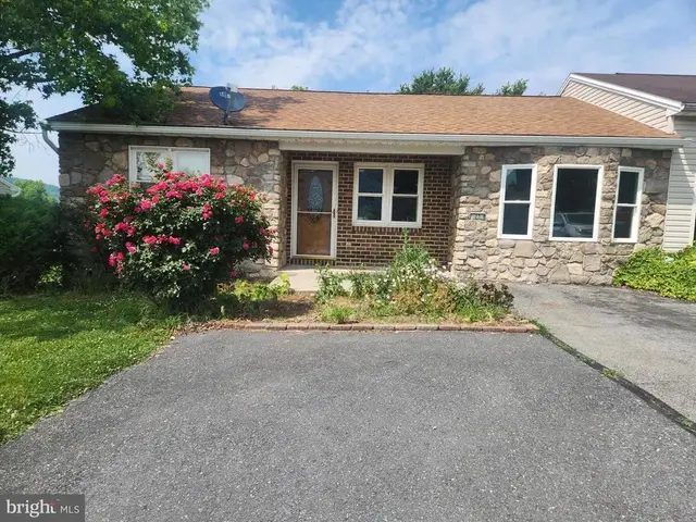 23 Furman Rd, Dillsburg