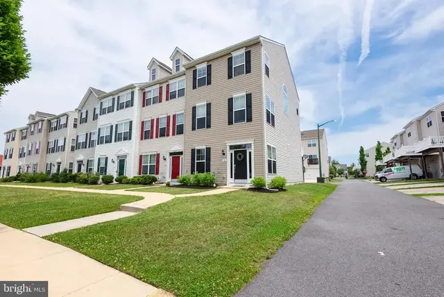 408 Crowberry Cir, Easton