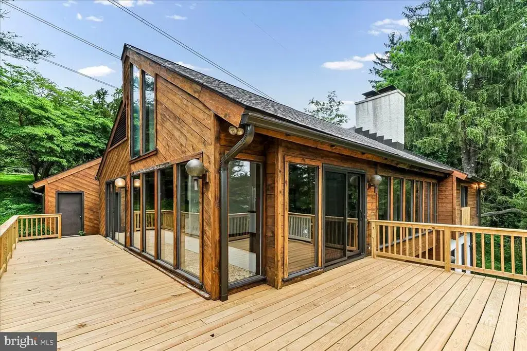 70 Heyburn Rd, CHADDS FORD