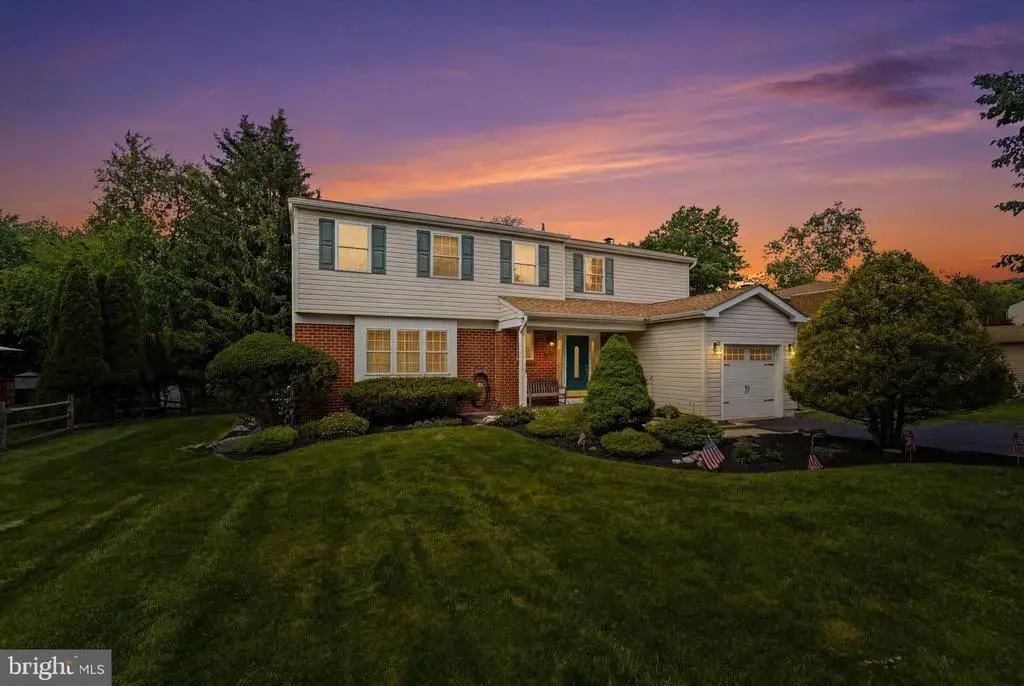 1928 Appaloosa Rd, WARRINGTON