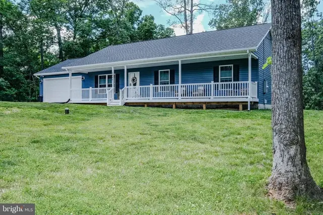 1099 High Top Rd, Linden