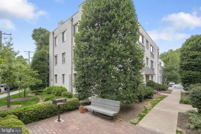 3819 Davis Pl Nw #4, Washington