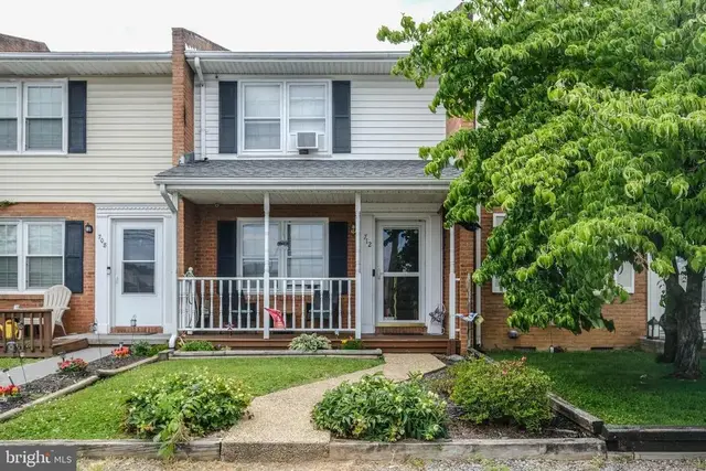 712 Virginia Ave, Front Royal