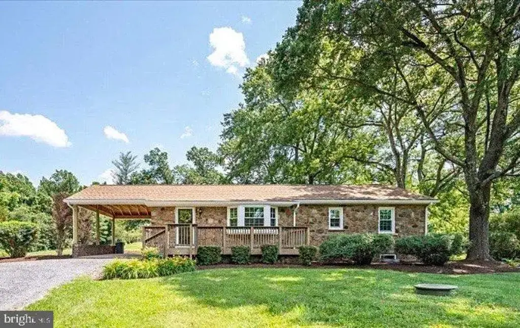 5383 Casanova Rd, WARRENTON