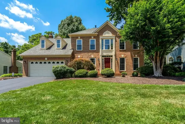 14479 Store House Dr, Centreville