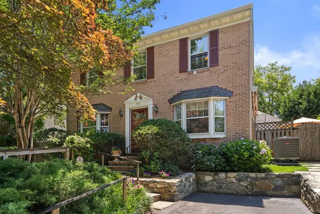 1714 Luzerne Ave, Silver Spring