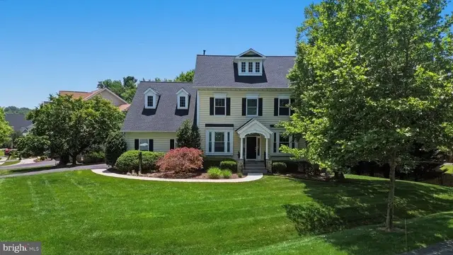 22401 Brook Point Way, Clarksburg