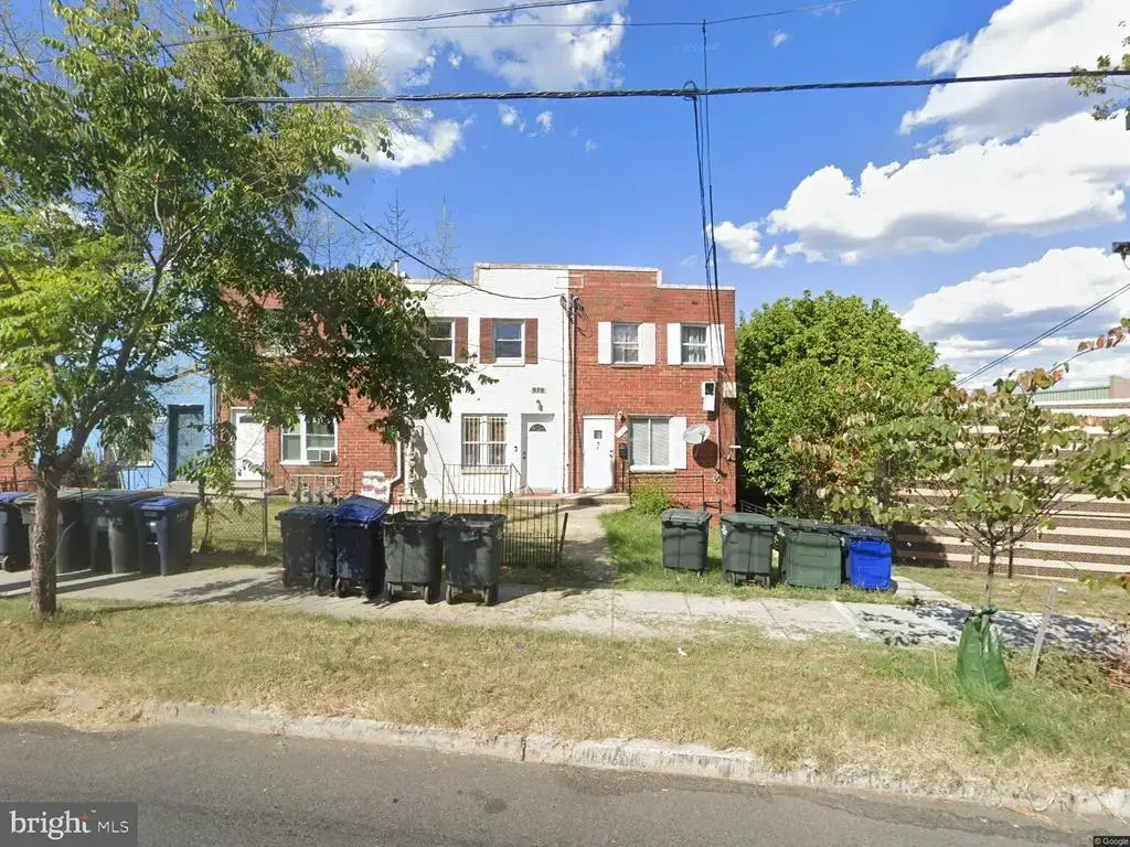 978 Mount Olivet Rd Ne #1, WASHINGTON