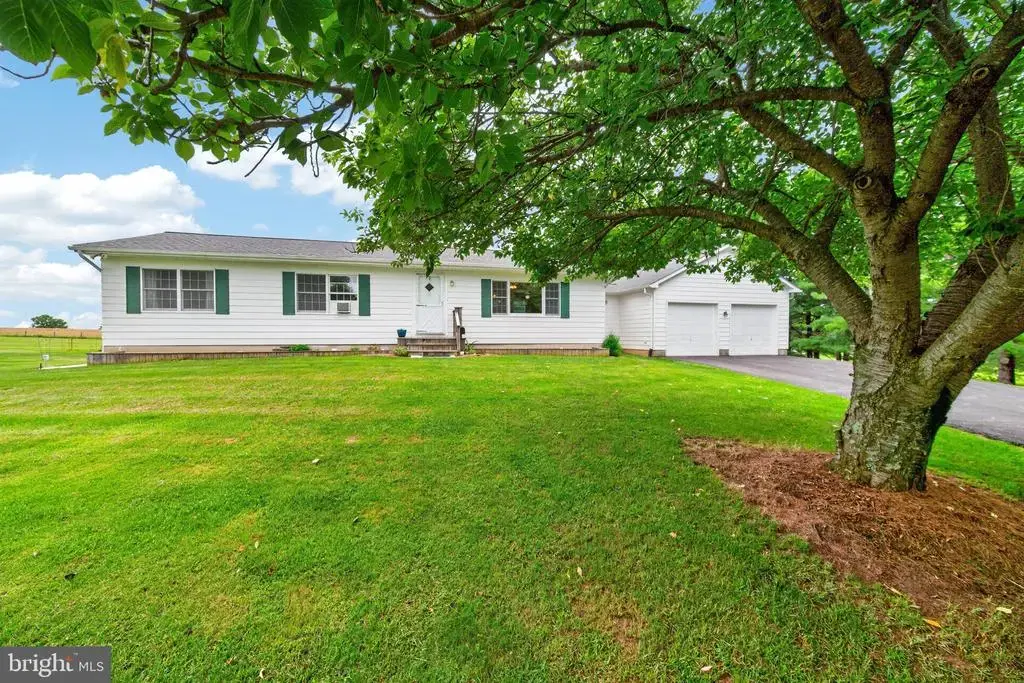 13835 Howard Rd, DAYTON