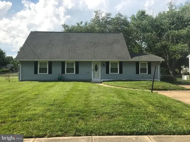4808 Sprayer St, Alexandria
