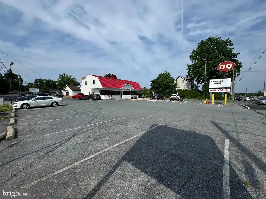 1935 Columbia Ave, LANCASTER