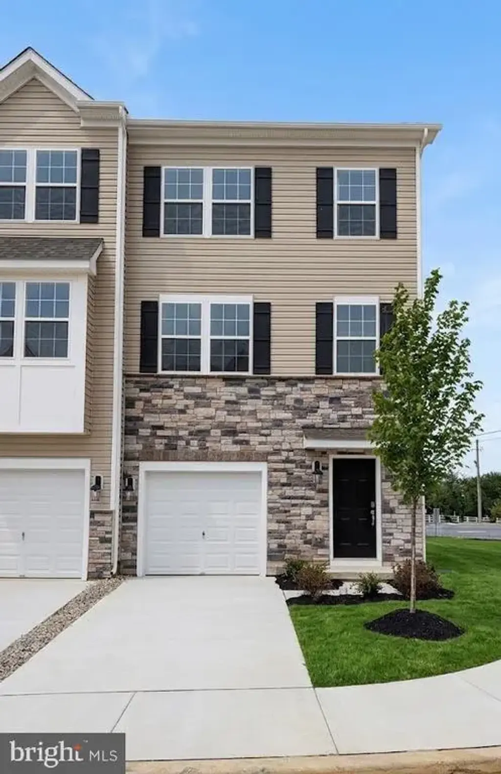 8301 Brodie Court, BREINIGSVILLE
