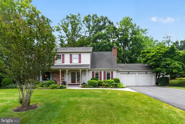 8216 Inverness Hollow Ter, Potomac
