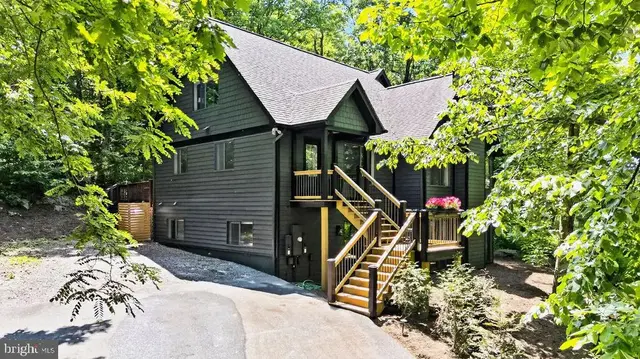 47 Beech, Roseland