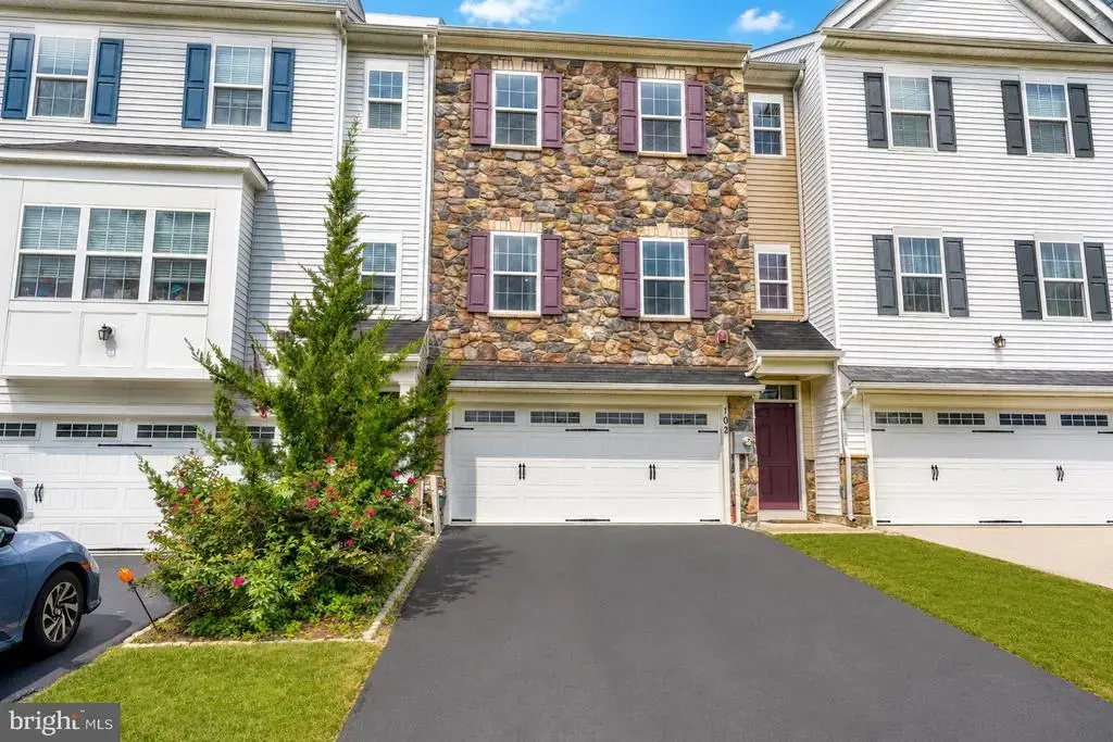 102 Master Ave, FEASTERVILLE TREVOSE