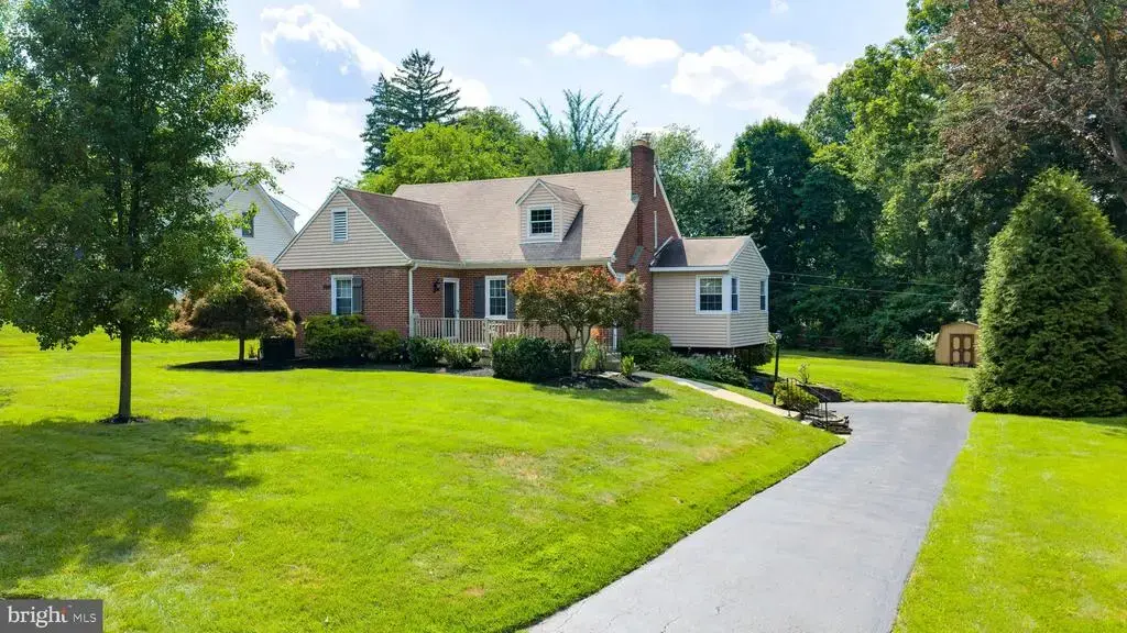 2332 Boyd Rd, HUNTINGDON VALLEY