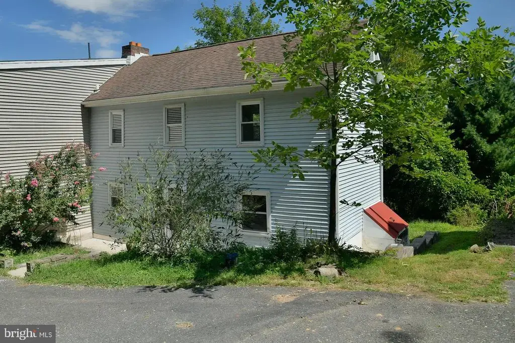7 Helluva Hill Ln, GLEN MILLS