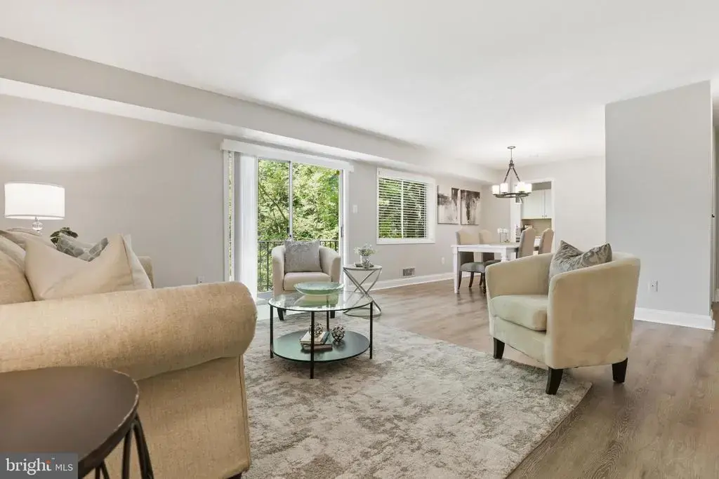 10636 Montrose Ave #2, BETHESDA