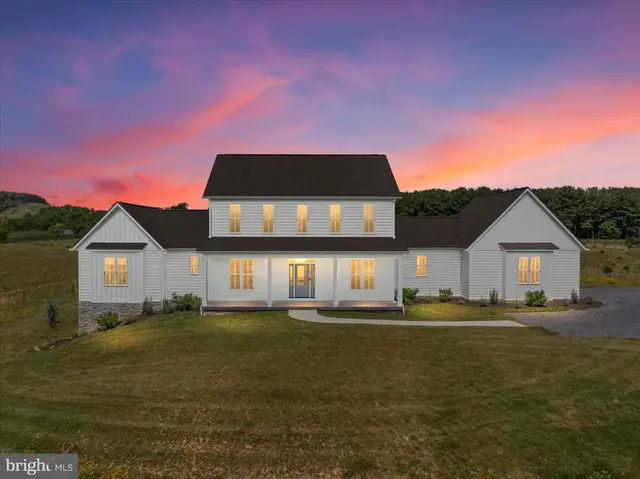 165 Carroll Ridge Ln, Winchester