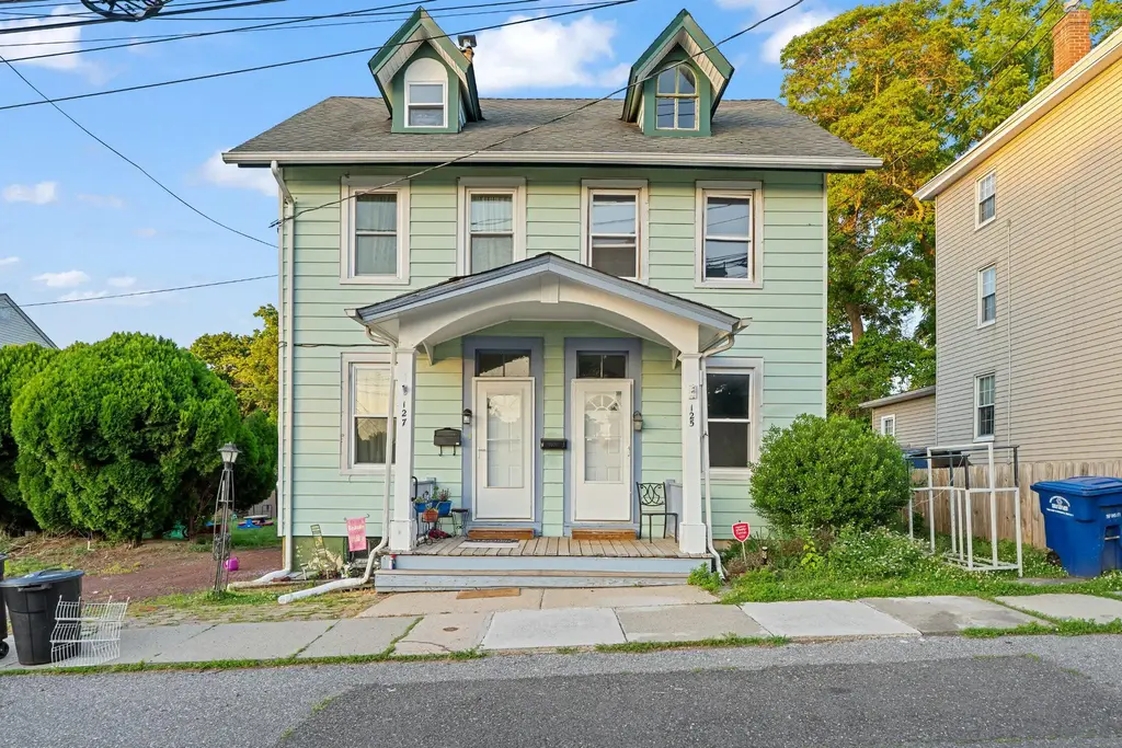 125 Schooley St, MOORESTOWN