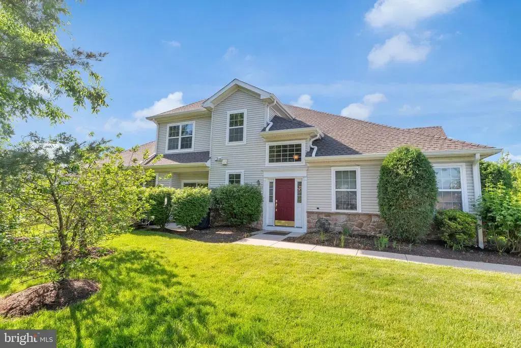 1 Wiltshire Dr #end, LAWRENCEVILLE