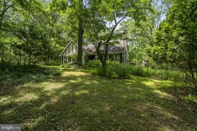 275 Hoffman Rd, Gettysburg