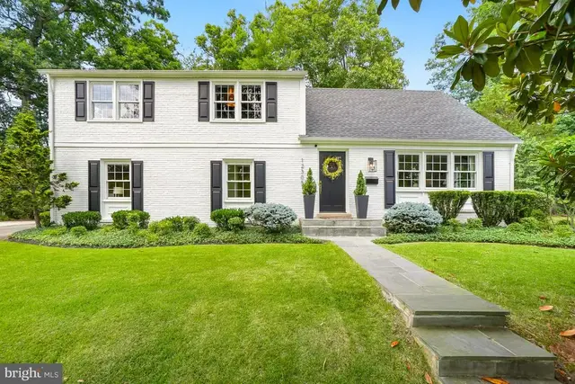 12305 Captain Smith, Potomac