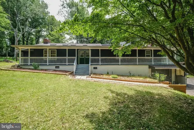 318 Ulysses Way, Linden