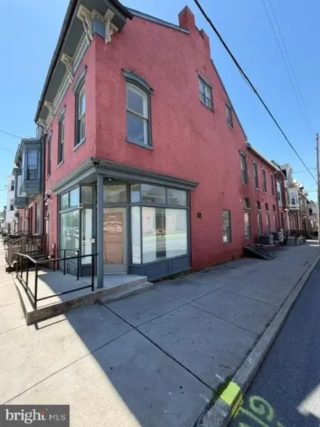200-202 S Duke St #5, York