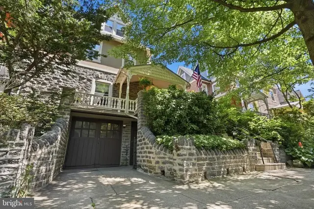 414 W Price St, Philadelphia