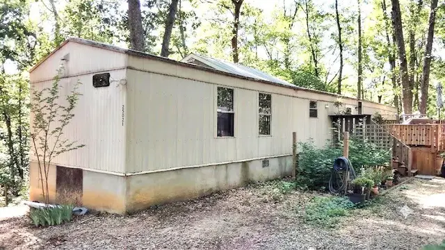 13025 Thunder Rd, King George