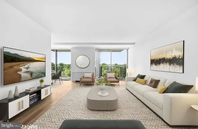 301 N Beauregard St #714, Alexandria