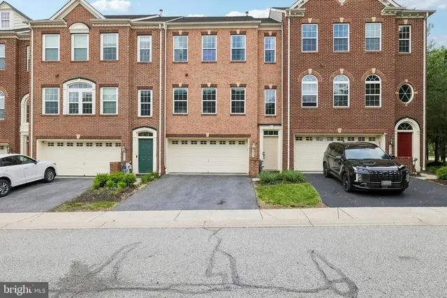 2073 Crescent Moon Ct #2, Woodstock