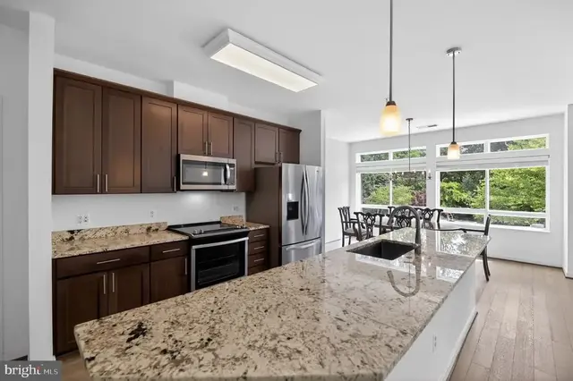 9430 Silver King Ct #103, Fairfax