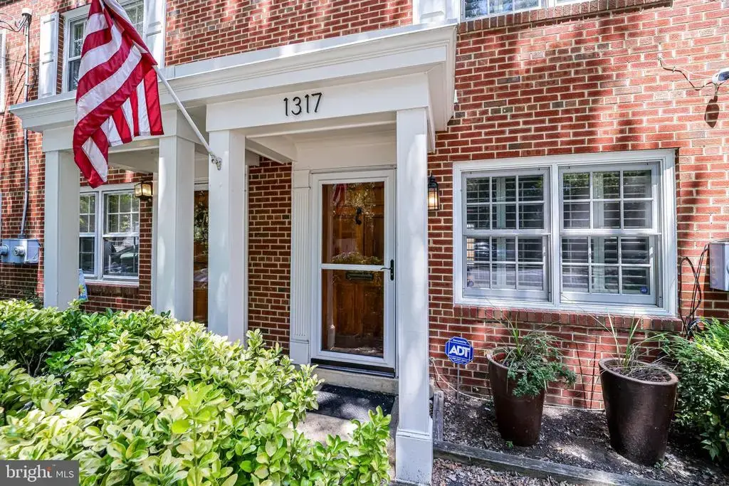 1317 Queen St, ALEXANDRIA