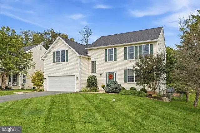 417 Greene Ln, Phoenixville