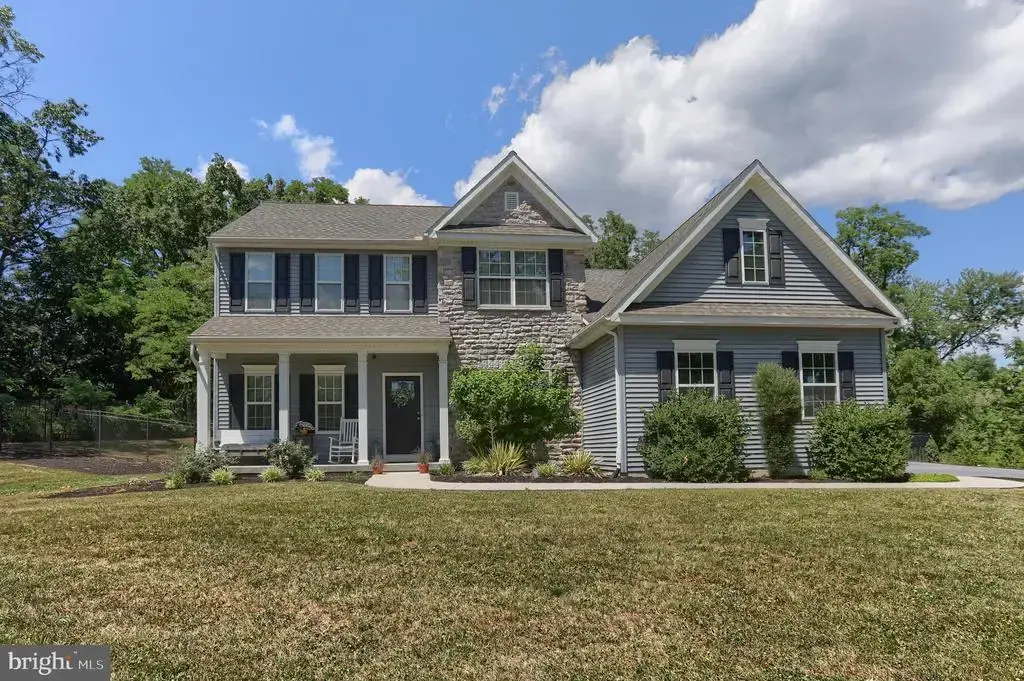2805 Ionoff Rd, HARRISBURG