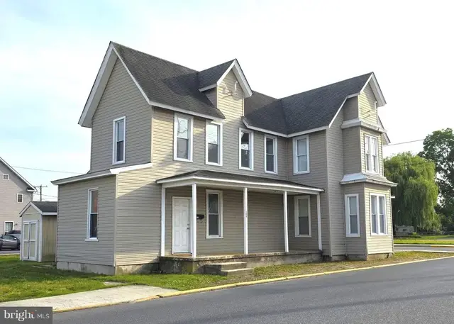 10 Dorman St #a, Harrington